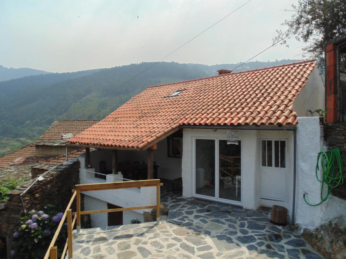 Casa Do Alto - Benfeita Bed & Breakfast Bagian luar foto
